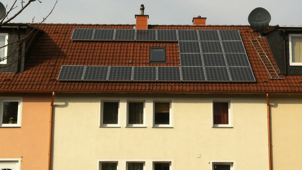 Vergunning nodig bij verhuur zonnepanelen met koopoptie?